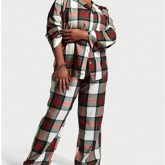 Large VICTORIA'S SECRET Flannel Long Pajama Set - Picture 3 of 12